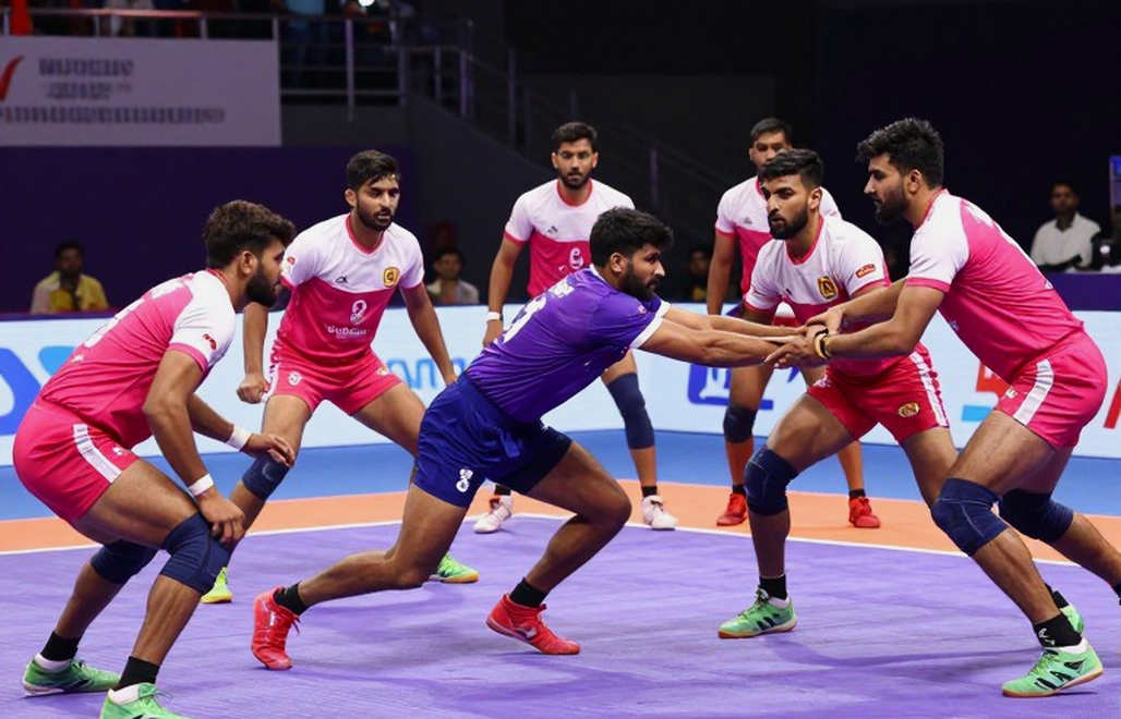 अहमदाबाद, पहला दिन: चौथे नंबर पर बैठी वो टीम, जिसने एक भी रेड नहीं की