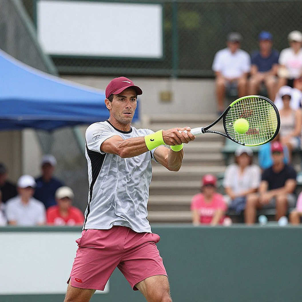 Ningbo: Rybakina's 6-1, 3-6, 6-1 — Zero Service Games Held in Set Two, and That Was Not a 'Dip'